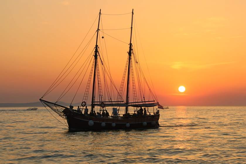 Things to do in San Juan, Puerto Rico: Sunset sail