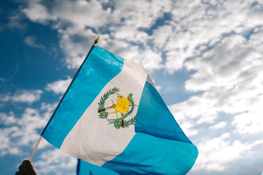 Best time to visit Guatemala: Flag