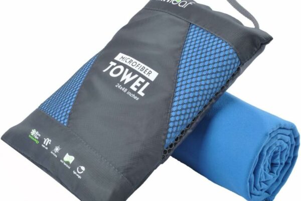 Rainleaf Microfiber Towel - Fast Drying, Compact, Versatile